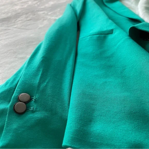 ZARA slim fit turquoise blazer - Picture 3 of 3